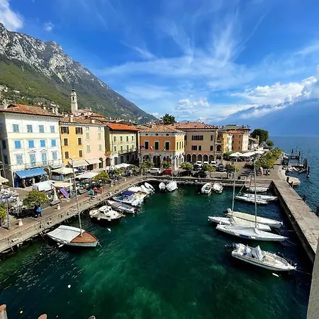 Albergo Gargnano Otel