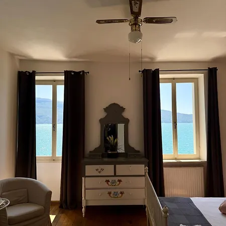 Otel Albergo Gargnano 2*