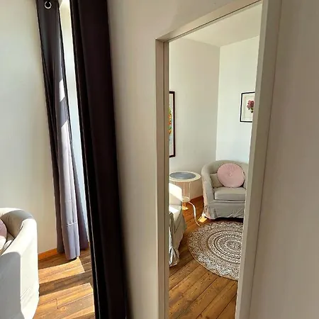 Albergo Gargnano Гарньяно