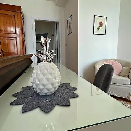 Albergo Gargnano Hotel