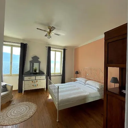 Hotel Albergo Gargnano 2*