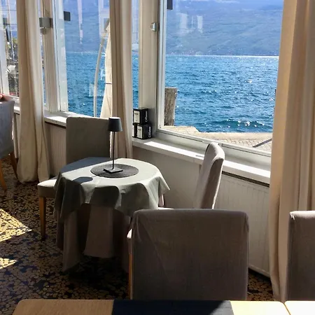 Hotel Albergo Gargnano