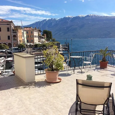 Albergo Gargnano Gargnano