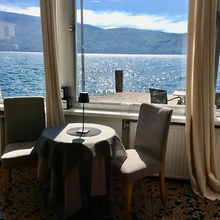 Albergo Gargnano Hotel 2*