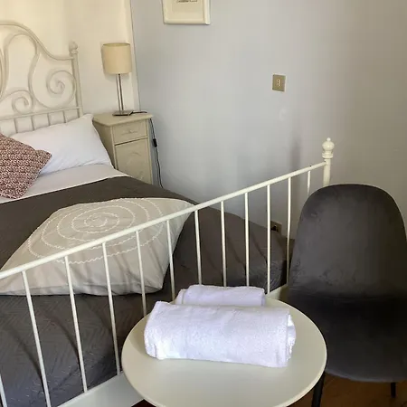 Albergo Gargnano Hotel Gargnano