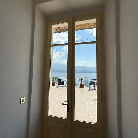 Albergo Gargnano Hotel